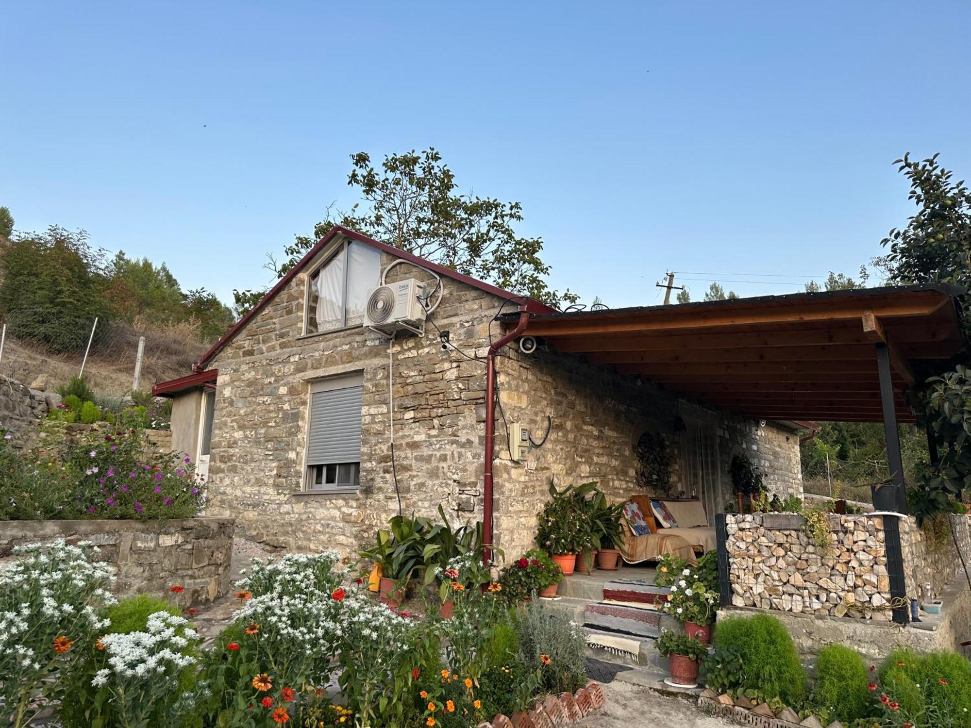 Villa Stone House Kelcyre Esterno foto