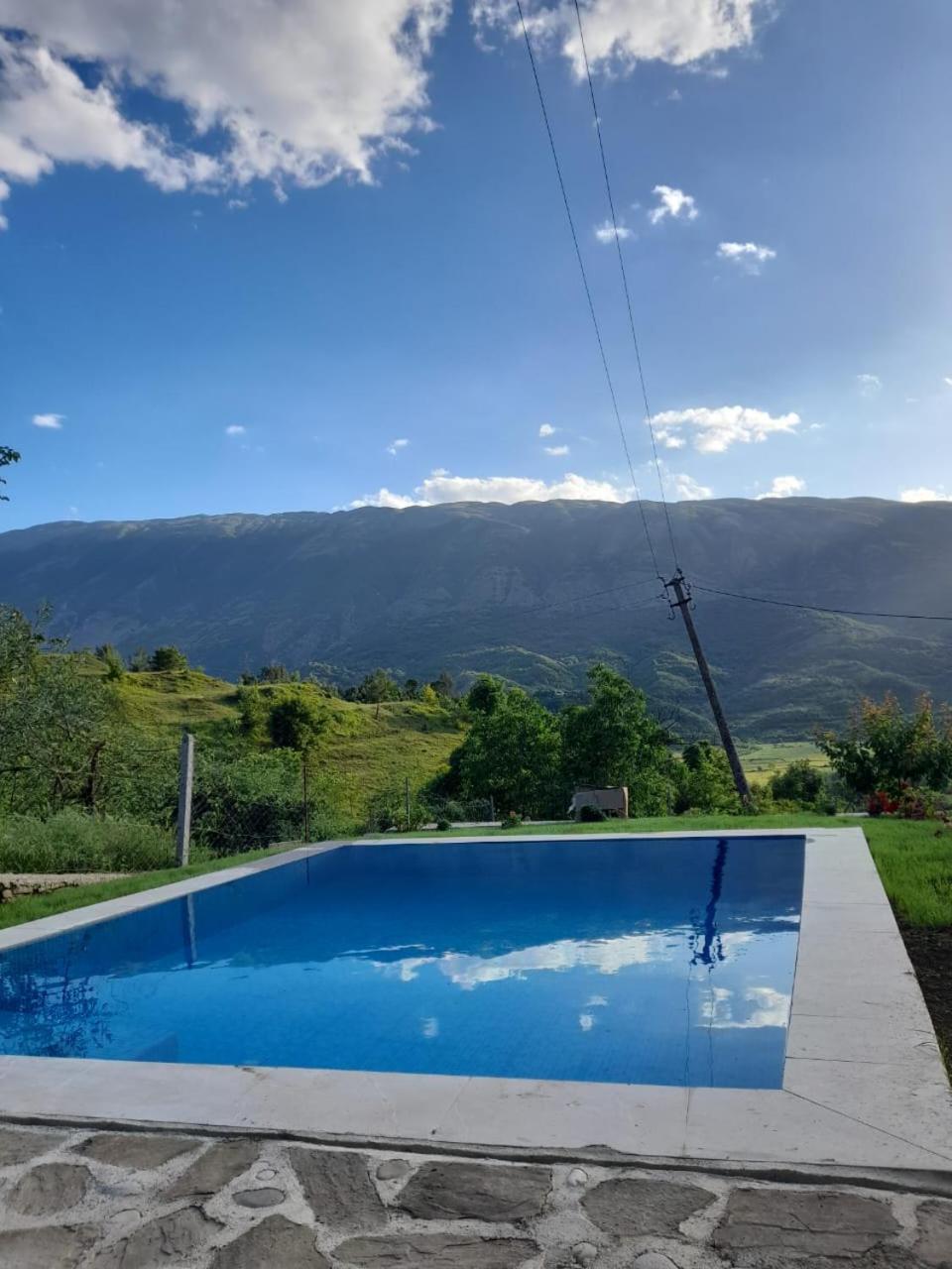 Villa Stone House Kelcyre Esterno foto